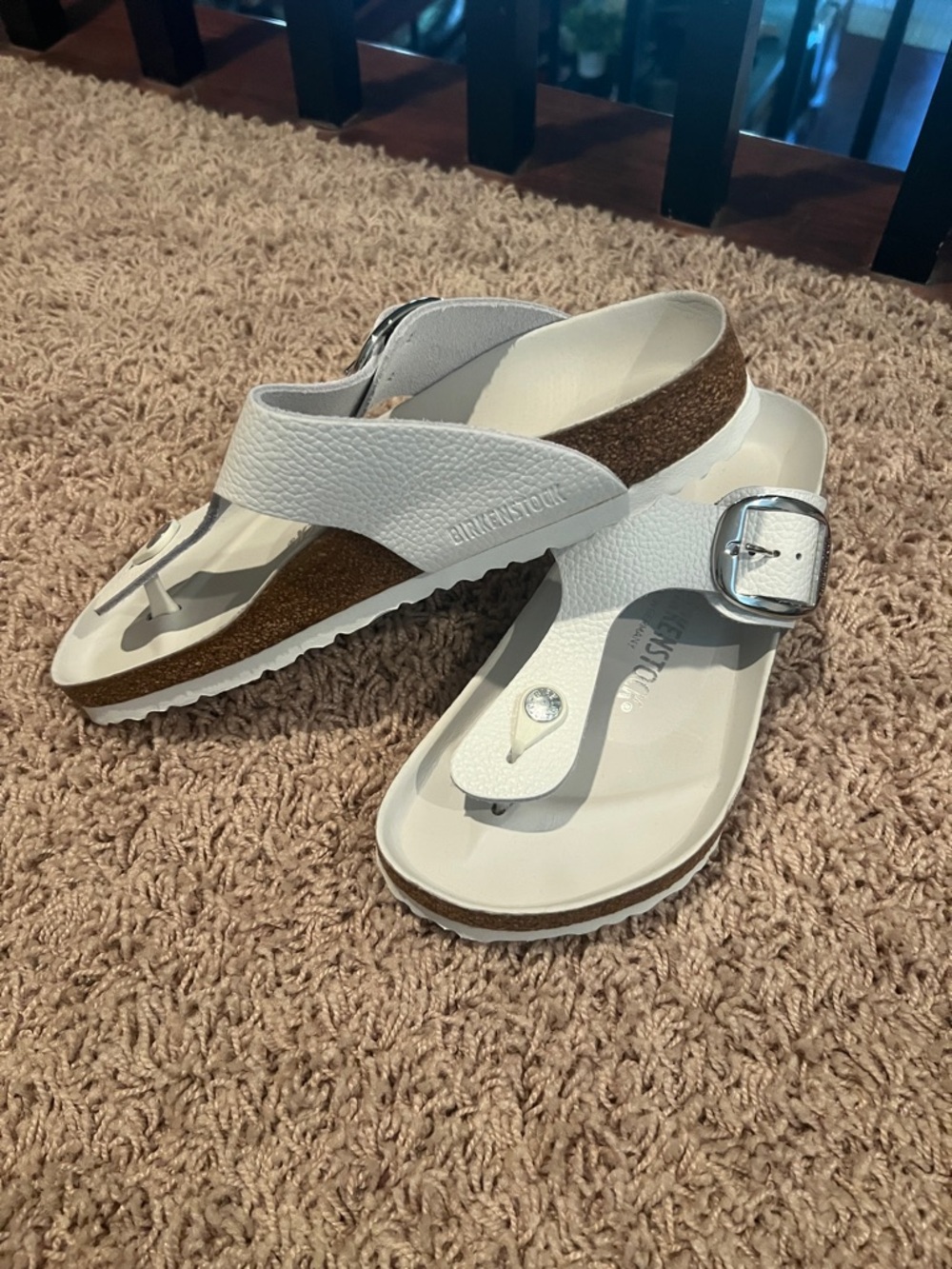 Birkenstock White Toe-Post Sandals with Silver Buckles - Picture 2 of 3
